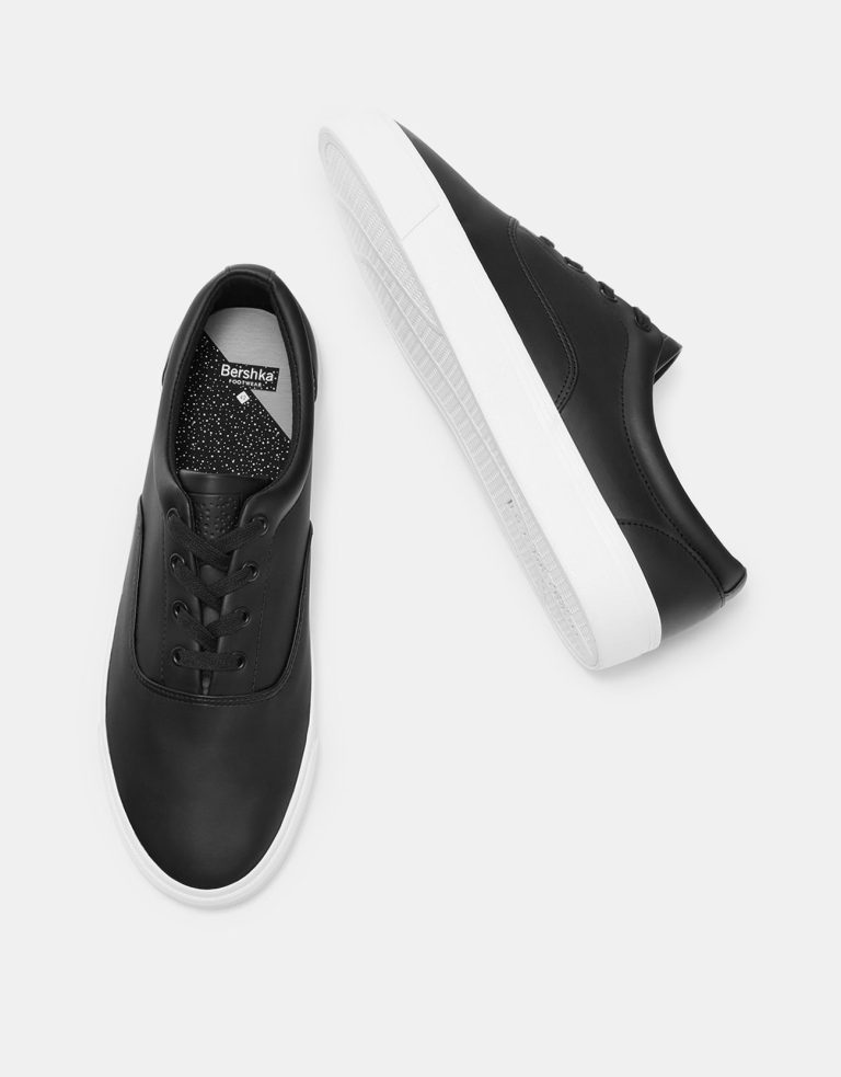 Black Sneakers - Image 2