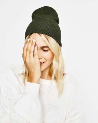 Knitted beanie
