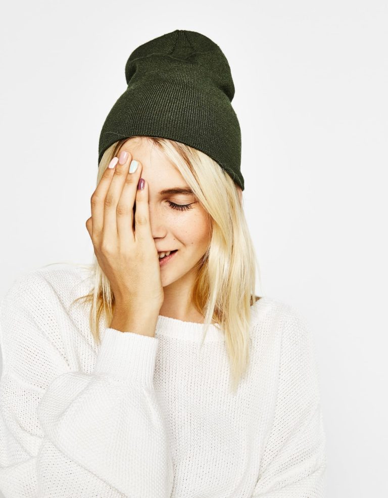 Knitted beanie