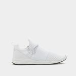 Soft elastic sneakers